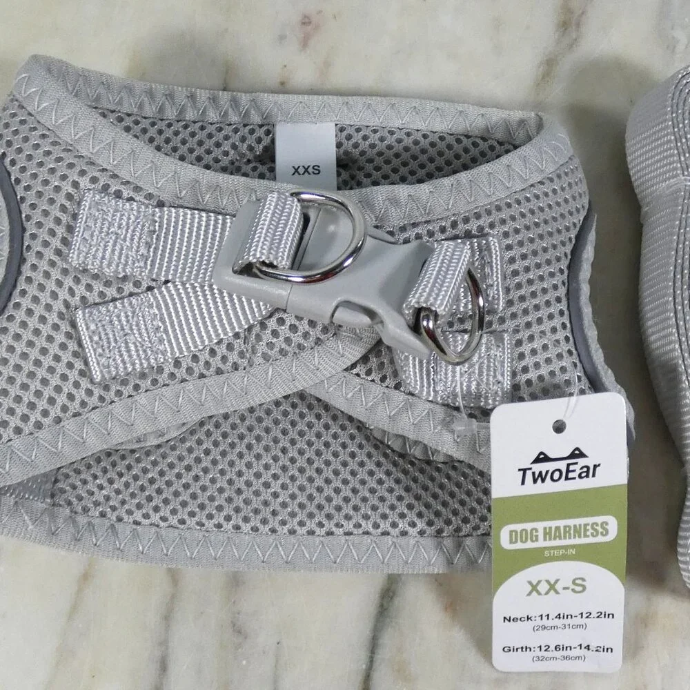 TwoEar Cat Harness and Leash Escape Proof Soft Small Puppy or Toy dog XXS, Grey